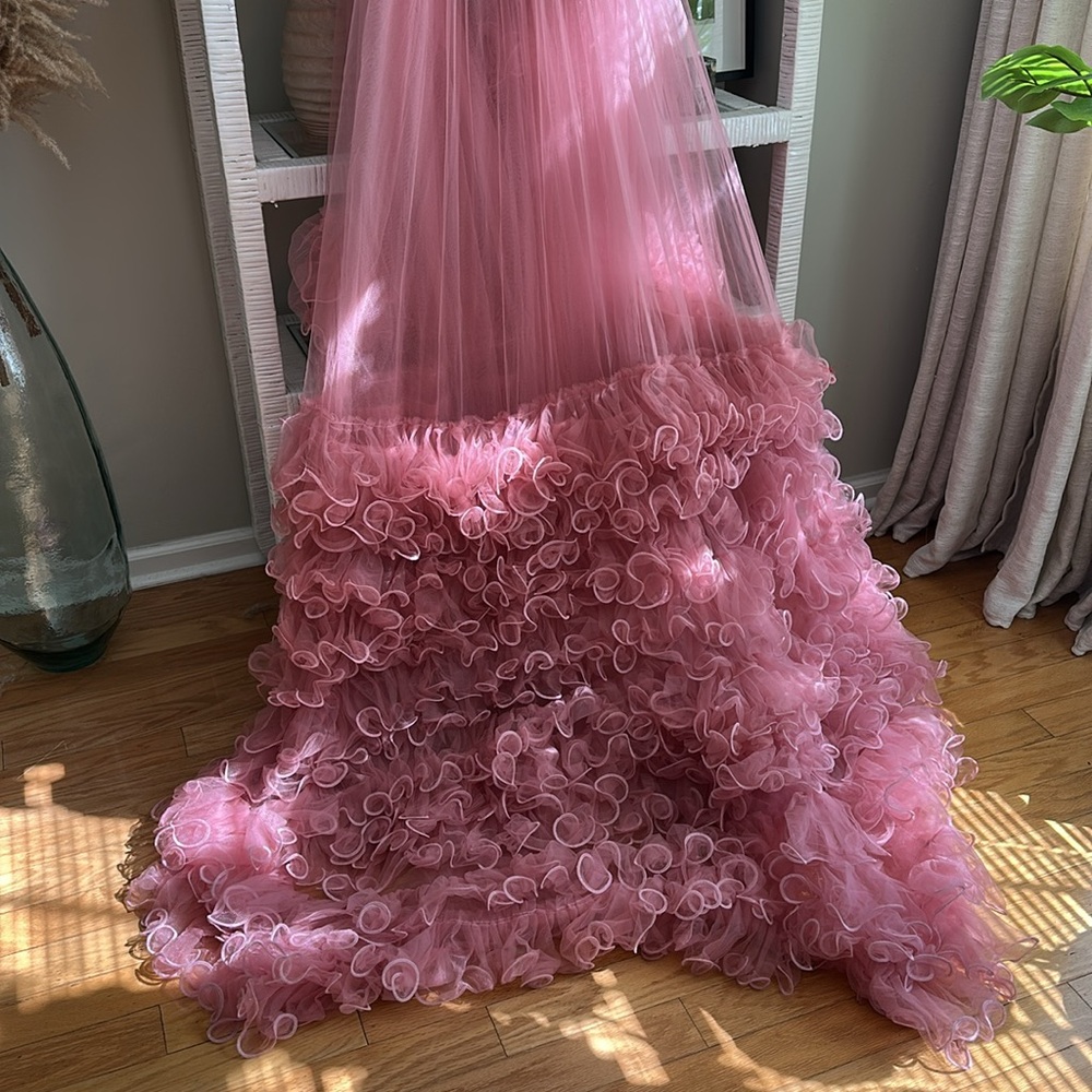 Elegant Pink Ruffled Gown - Picture 10 of 10